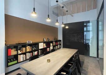 雅黑已有15年網(wǎng)站實(shí)操經(jīng)驗(yàn)